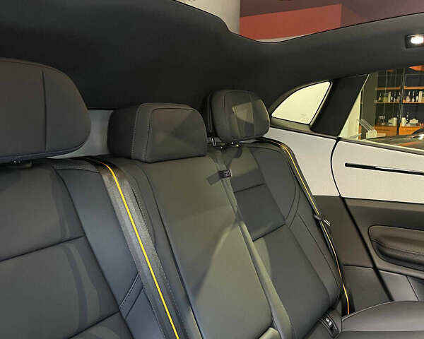 Білий Polestar 4, об'ємом двигуна 0 л та пробігом 4 тис. км за 37500 $, фото 12 на Automoto.ua