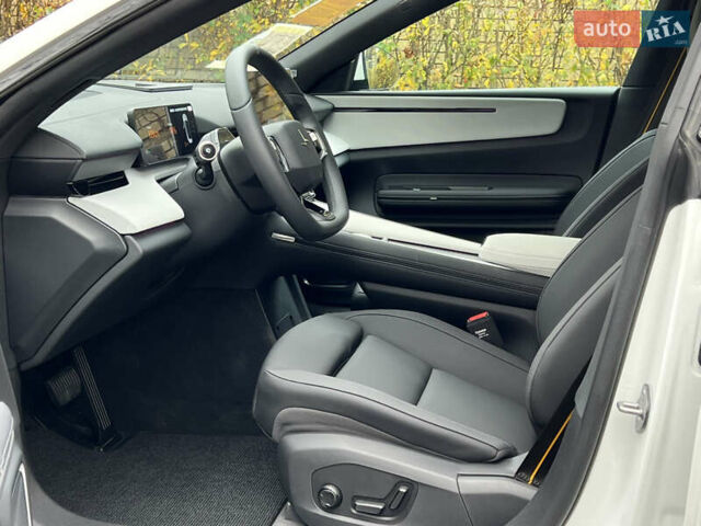 Белый Polestar 4, объемом двигателя 0 л и пробегом 1 тыс. км за 33500 $, фото 13 на Automoto.ua