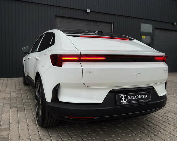 Белый Polestar 4, объемом двигателя 0 л и пробегом 1 тыс. км за 33000 $, фото 3 на Automoto.ua