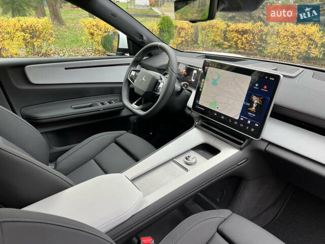 Белый Polestar 4, объемом двигателя 0 л и пробегом 1 тыс. км за 33500 $, фото 33 на Automoto.ua