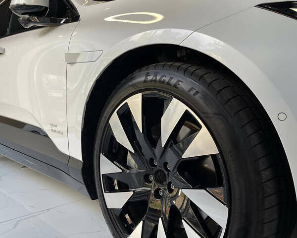 Білий Polestar 4, об'ємом двигуна 0 л та пробігом 4 тис. км за 37500 $, фото 6 на Automoto.ua