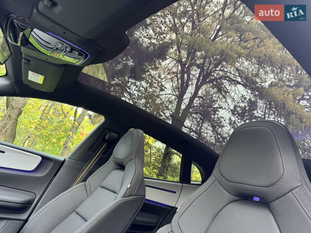 Белый Polestar 4, объемом двигателя 0 л и пробегом 18 тыс. км за 34500 $, фото 12 на Automoto.ua