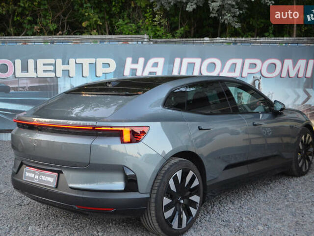 Серый Polestar 4, объемом двигателя 0 л и пробегом 1 тыс. км за 34500 $, фото 4 на Automoto.ua