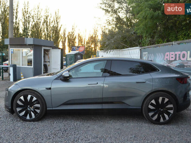 Серый Polestar 4, объемом двигателя 0 л и пробегом 1 тыс. км за 34500 $, фото 3 на Automoto.ua