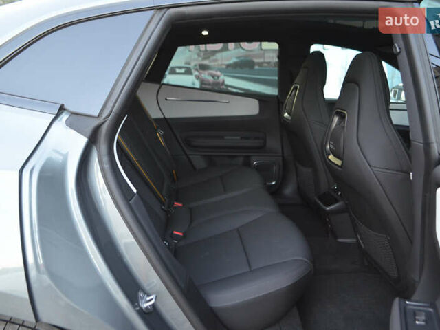 Серый Polestar 4, объемом двигателя 0 л и пробегом 1 тыс. км за 34500 $, фото 19 на Automoto.ua