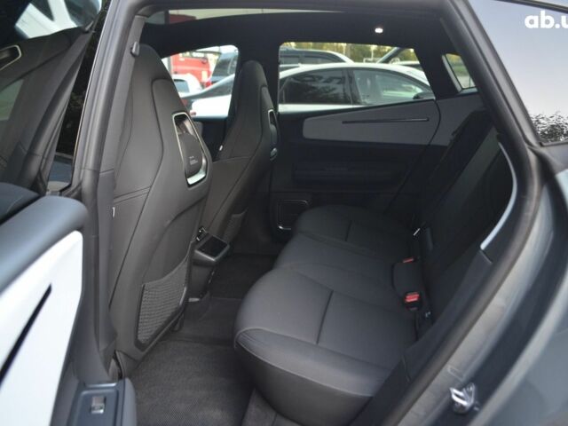 Сірий Polestar 4, об'ємом двигуна 0 л та пробігом 1 тис. км за 37970 $, фото 15 на Automoto.ua