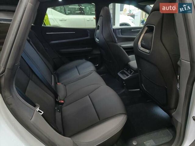 Серый Polestar 4, объемом двигателя 0 л и пробегом 1 тыс. км за 33997 $, фото 7 на Automoto.ua