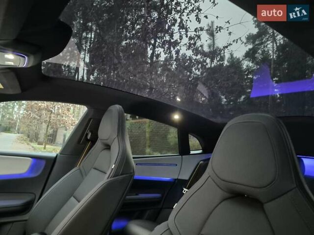 Серый Polestar 4, объемом двигателя 0 л и пробегом 20 тыс. км за 33900 $, фото 17 на Automoto.ua