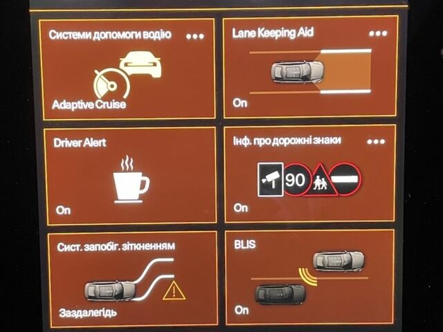 Белый Polestar Другая, объемом двигателя 0 л и пробегом 55 тыс. км за 23800 $, фото 21 на Automoto.ua