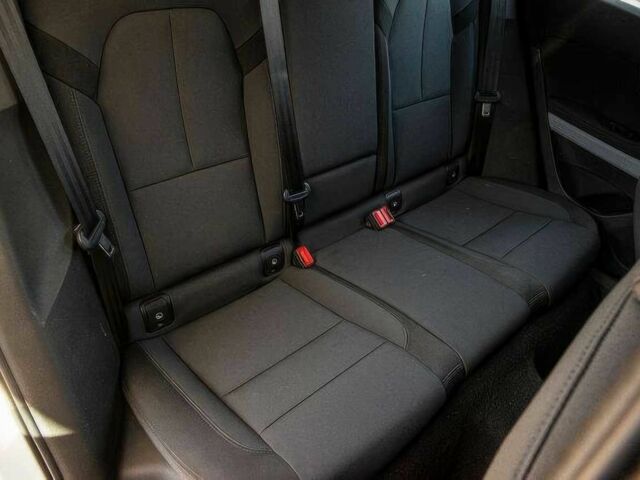 Білий Polestar Інша, об'ємом двигуна 0 л та пробігом 13 тис. км за 32000 $, фото 11 на Automoto.ua