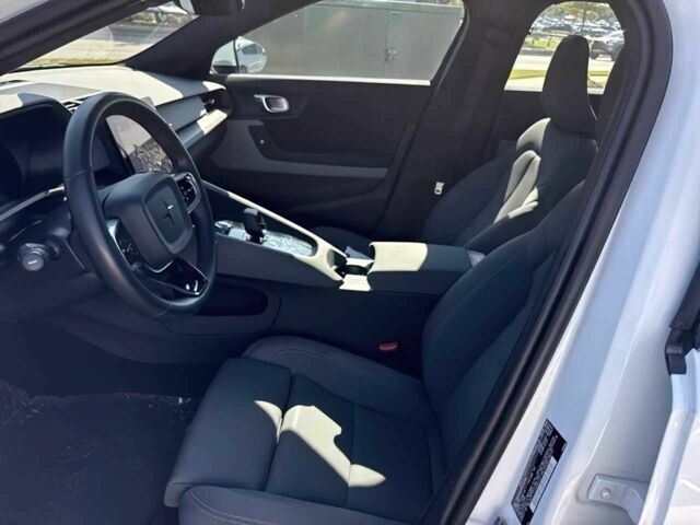 Білий Polestar Інша, об'ємом двигуна 0 л та пробігом 35 тис. км за 16000 $, фото 9 на Automoto.ua