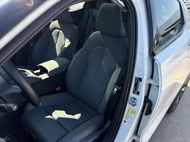 Білий Polestar Інша, об'ємом двигуна 0 л та пробігом 35 тис. км за 16000 $, фото 7 на Automoto.ua