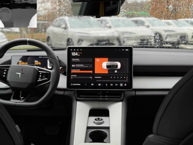 Белый Polestar Другая, объемом двигателя 0 л и пробегом 19 тыс. км за 31000 $, фото 12 на Automoto.ua