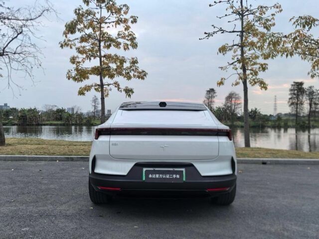 Білий Polestar Інша, об'ємом двигуна 0 л та пробігом 19 тис. км за 30000 $, фото 2 на Automoto.ua