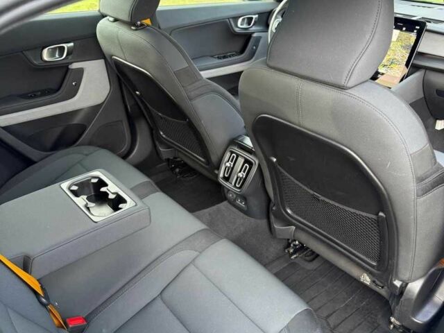 Черный Polestar Другая, объемом двигателя 0 л и пробегом 0 тыс. км за 14000 $, фото 8 на Automoto.ua