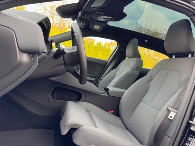 Чорний Polestar Інша, об'ємом двигуна 0 л та пробігом 0 тис. км за 30000 $, фото 9 на Automoto.ua