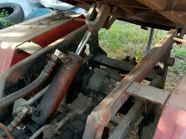 Красный Прикарпатец ТМК-02, объемом двигателя 1.9 л и пробегом 4 тыс. км за 2700 $, фото 4 на Automoto.ua