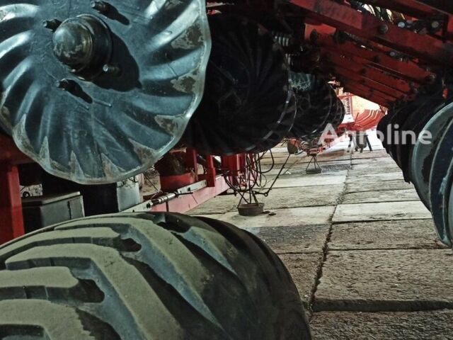 Красный Quivogne Другая, объемом двигателя 0 л и пробегом 0 тыс. км за 31976 $, фото 5 на Automoto.ua