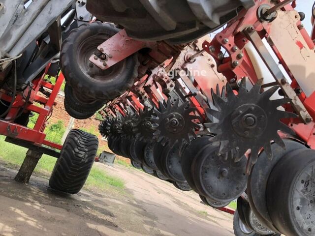 Красный Quivogne Другая, объемом двигателя 0 л и пробегом 0 тыс. км за 29070 $, фото 3 на Automoto.ua