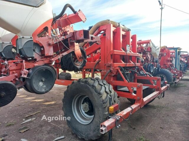 Красный Quivogne Другая, объемом двигателя 0 л и пробегом 0 тыс. км за 23261 $, фото 5 на Automoto.ua