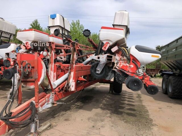 Красный Quivogne Другая, объемом двигателя 0 л и пробегом 0 тыс. км за 29070 $, фото 11 на Automoto.ua