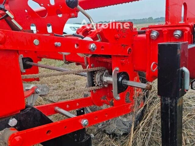 Красный Quivogne Другая, объемом двигателя 0 л и пробегом 0 тыс. км за 19593 $, фото 8 на Automoto.ua