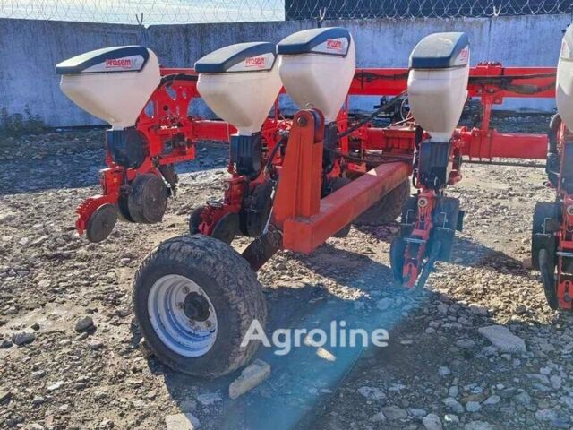 Красный Quivogne Другая, объемом двигателя 0 л и пробегом 0 тыс. км за 19593 $, фото 3 на Automoto.ua