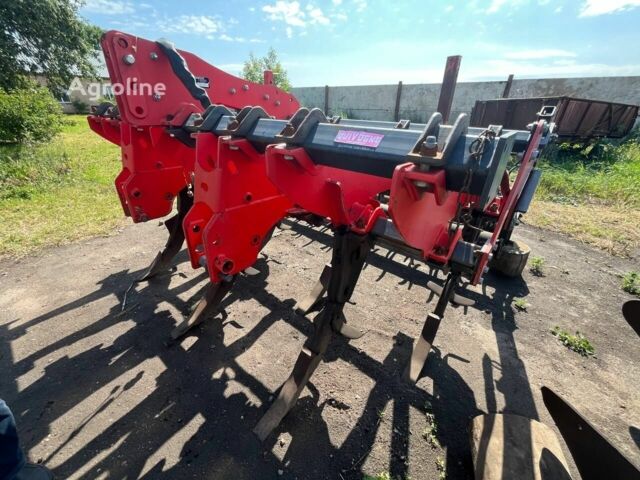 Красный Quivogne Другая, объемом двигателя 0 л и пробегом 0 тыс. км за 13422 $, фото 5 на Automoto.ua