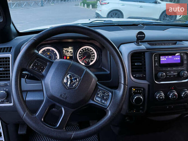 Белый Ram 1500, объемом двигателя 3.6 л и пробегом 143 тыс. км за 20000 $, фото 24 на Automoto.ua