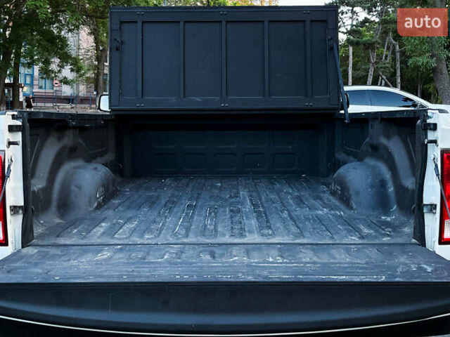 Белый Ram 1500, объемом двигателя 3.6 л и пробегом 143 тыс. км за 20000 $, фото 19 на Automoto.ua