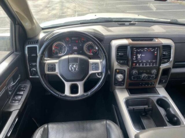 Білий Ram 1500, об'ємом двигуна 5.7 л та пробігом 34 тис. км за 9400 $, фото 6 на Automoto.ua