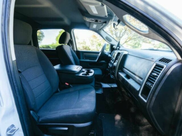Белый Ram 1500, объемом двигателя 5.7 л и пробегом 32 тыс. км за 9400 $, фото 9 на Automoto.ua