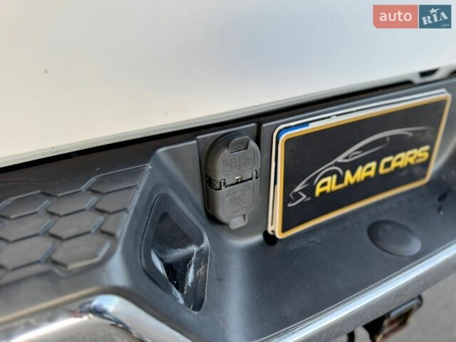 Білий Ram 1500, об'ємом двигуна 5.7 л та пробігом 120 тис. км за 23990 $, фото 21 на Automoto.ua