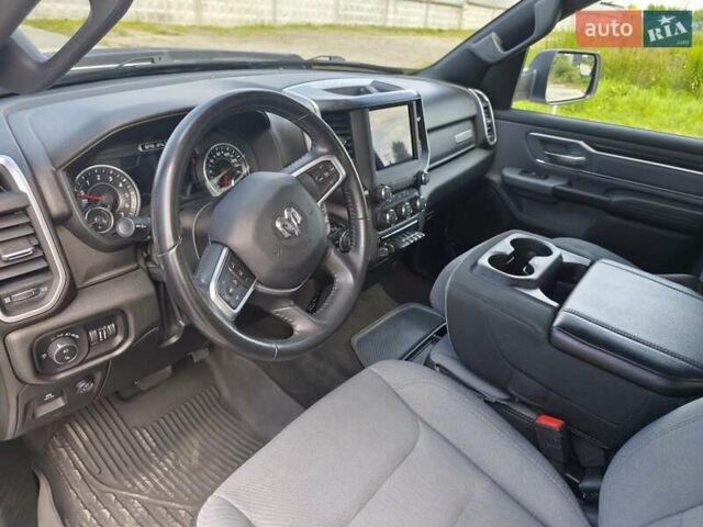 Ram 1500 2020 у Києві на Automoto.ua Білий Ram 1500, об'ємом двигуна 5.65 л та пробігом 190 тис. км за 39900 $, фото 14 на Automoto.ua