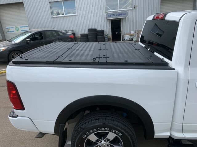 Белый Ram 1500, объемом двигателя 3.6 л и пробегом 52 тыс. км за 33333 $, фото 7 на Automoto.ua