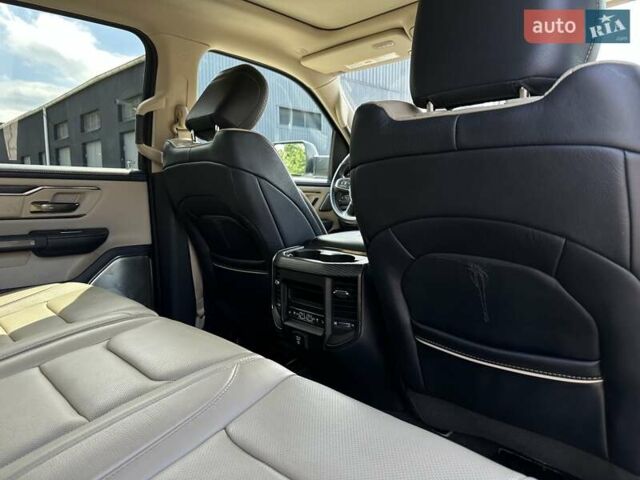 Белый Ram 1500, объемом двигателя 2.99 л и пробегом 93 тыс. км за 63000 $, фото 20 на Automoto.ua