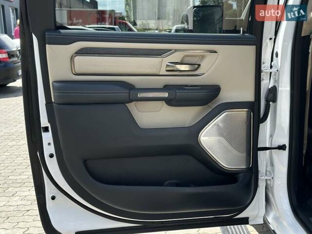 Белый Ram 1500, объемом двигателя 2.99 л и пробегом 93 тыс. км за 63000 $, фото 24 на Automoto.ua