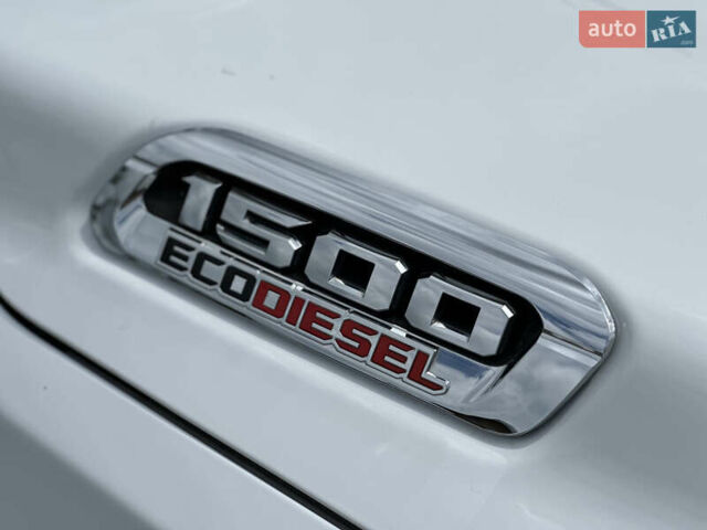 Білий Ram 1500, об'ємом двигуна 2.99 л та пробігом 93 тис. км за 71000 $, фото 10 на Automoto.ua