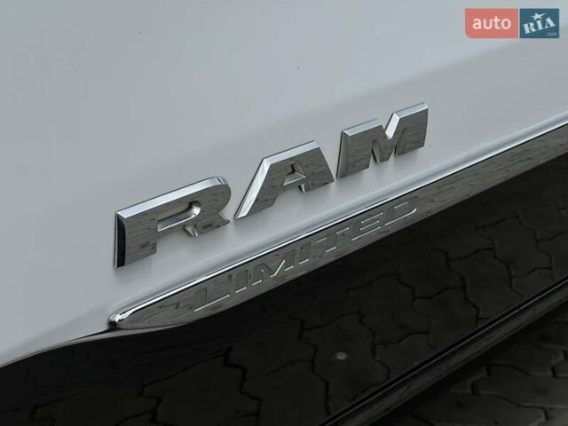 Белый Ram 1500, объемом двигателя 2.99 л и пробегом 93 тыс. км за 63000 $, фото 5 на Automoto.ua