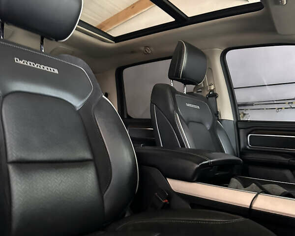 Белый Ram 1500, объемом двигателя 2.99 л и пробегом 122 тыс. км за 70000 $, фото 24 на Automoto.ua