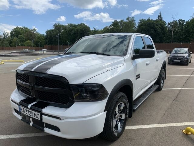 Белый Ram 1500, объемом двигателя 3.6 л и пробегом 52 тыс. км за 33333 $, фото 1 на Automoto.ua