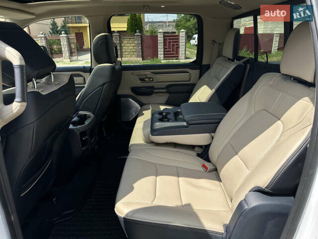 Білий Ram 1500, об'ємом двигуна 2.99 л та пробігом 93 тис. км за 71000 $, фото 50 на Automoto.ua