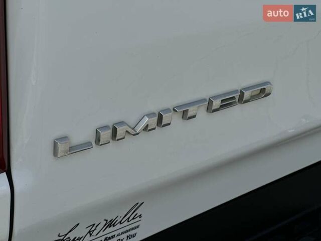 Белый Ram 1500, объемом двигателя 2.99 л и пробегом 93 тыс. км за 63000 $, фото 11 на Automoto.ua