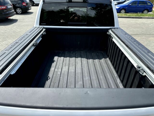 Білий Ram 1500, об'ємом двигуна 3 л та пробігом 93 тис. км за 63000 $, фото 22 на Automoto.ua