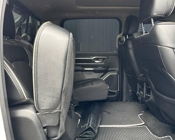 Белый Ram 1500, объемом двигателя 2.99 л и пробегом 122 тыс. км за 70000 $, фото 18 на Automoto.ua