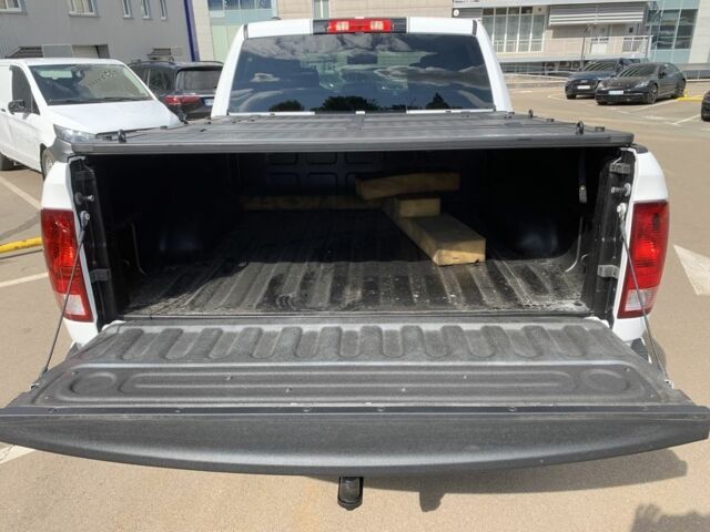 Белый Ram 1500, объемом двигателя 3.6 л и пробегом 52 тыс. км за 33333 $, фото 6 на Automoto.ua