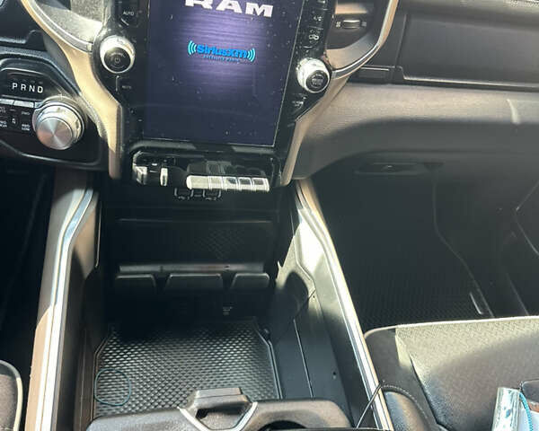 Белый Ram 1500, объемом двигателя 2.99 л и пробегом 122 тыс. км за 70000 $, фото 38 на Automoto.ua