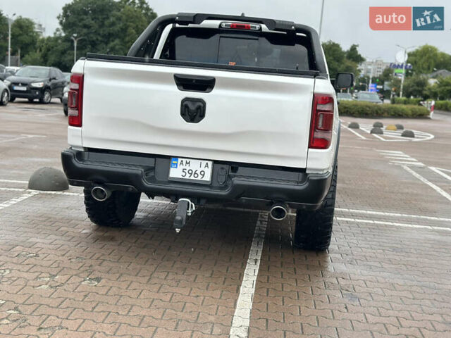 Белый Ram 1500, объемом двигателя 2.99 л и пробегом 122 тыс. км за 70000 $, фото 6 на Automoto.ua