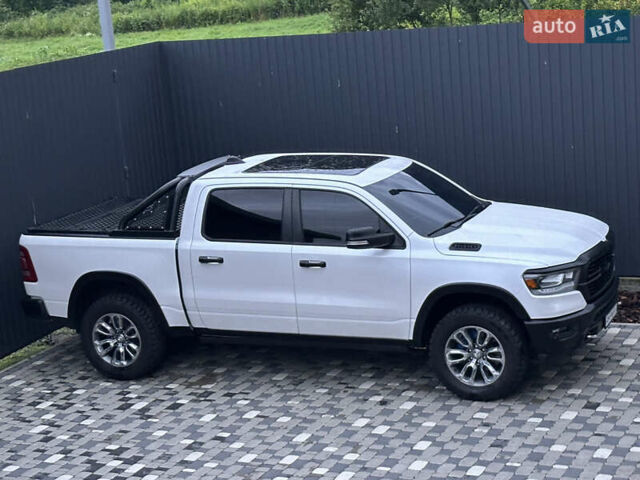Белый Ram 1500, объемом двигателя 2.99 л и пробегом 122 тыс. км за 70000 $, фото 21 на Automoto.ua