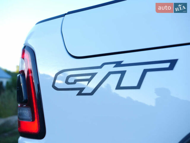 Ram 1500 2023 в Киеве на Automoto.ua Белый Ram 1500, объемом двигателя 5.65 л и пробегом 33 тыс. км за 80000 $, фото 36 на Automoto.ua